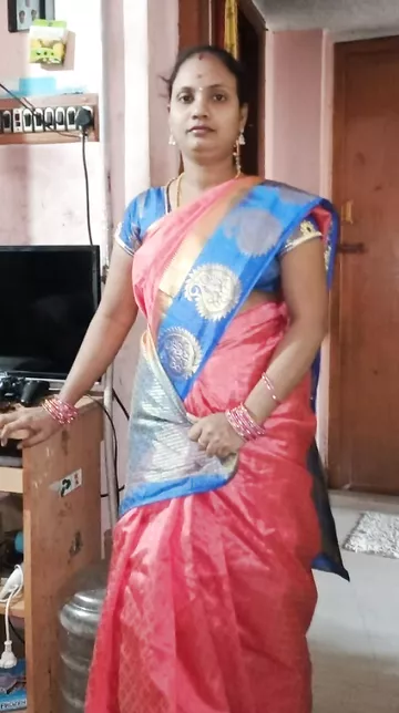 Tamil wife dress change photos taken by husband
