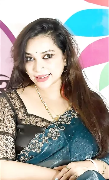 Bangladeshi doctor nude video call to senior surgeon