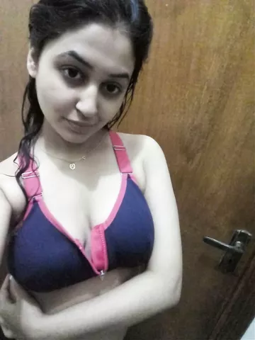 Gorgeous girl in bra shows topless body to boyfriend