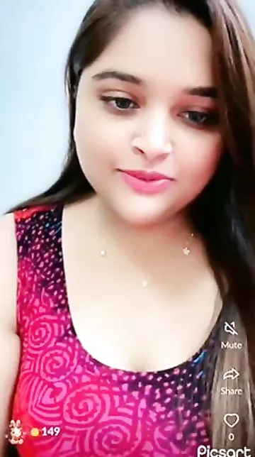 Cute Indian cam girl naked teasing show for fans