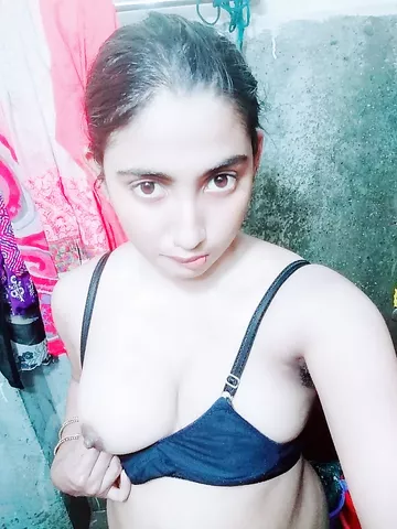 Hairy armpits Indian girl nude in bathroom