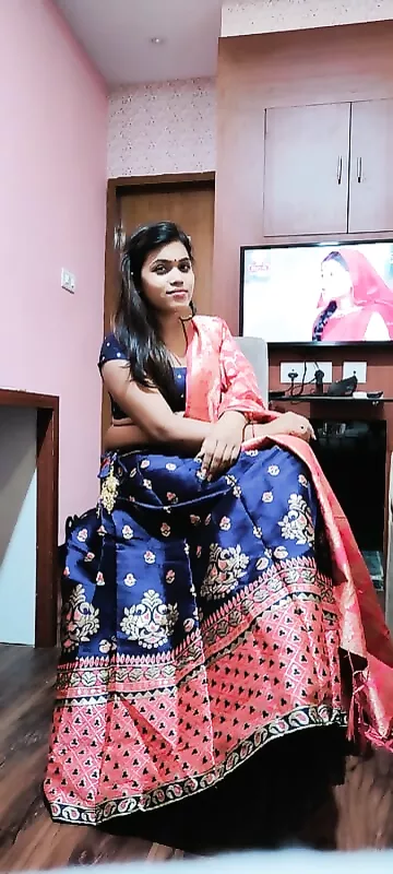 Indian TikTok girl nude bathing photos exposed