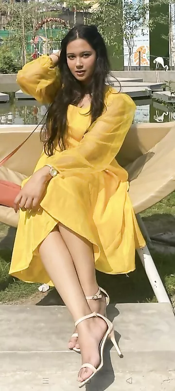 Indian girl nude video call chat and selfies