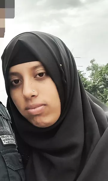 Bangla hijab girl nude hot sex with boyfriend