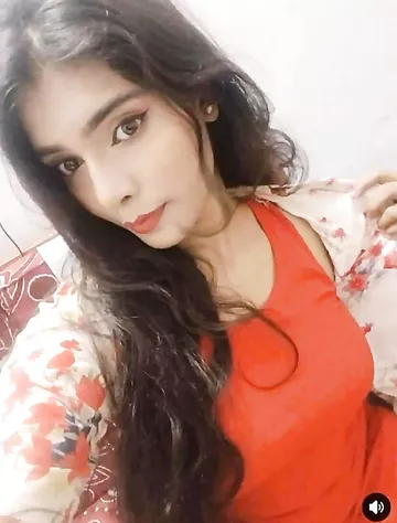 Unseen rare nude pic of cute Indian girlfriend