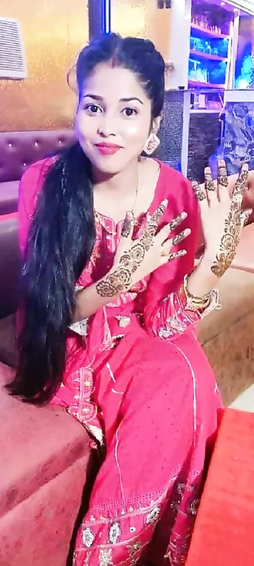 Beautiful Desi girl spreading hairy pussy lips