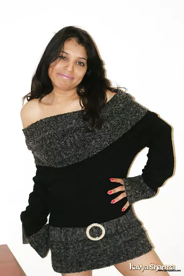 Hot Erotic Indian Girls Nude Kavya Sharma Porn