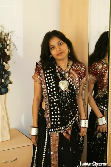 Indian Babe Nude Sexy Dance Gujarati Dress