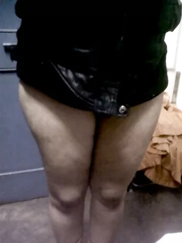 Indian Mature Aunty Zakia Nude Show