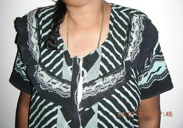 Indian Aunty Sehrish Showing Big Boobs