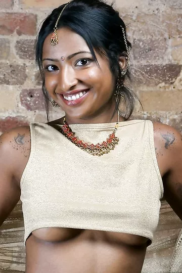 Dark Indian Girl Asha Nude Dance Pics