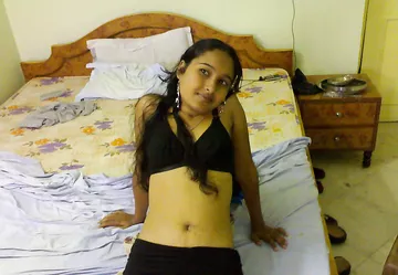 Indian Hot Girl Shower Bath Pics