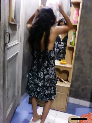 Indian Bhabhi Rama Wants To Play Dildo