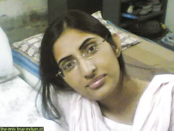 Juicy pakistani babe hot sex pics