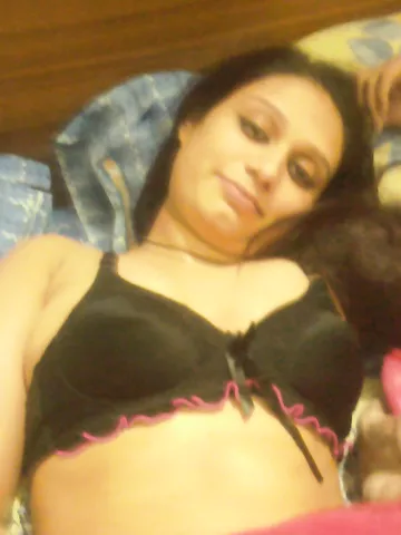 Fuck my indian gf ready to get ripped off