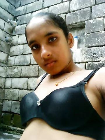Leaked Pics Of Sexy Indian Girl Fucked