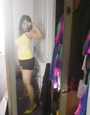 Cute indian college girl giving some sexy poses