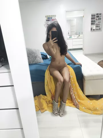 Horny Desi GF Starting Weeken