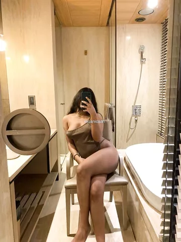 Tasting Indian Girlfriend Sweet Brown Pussy First