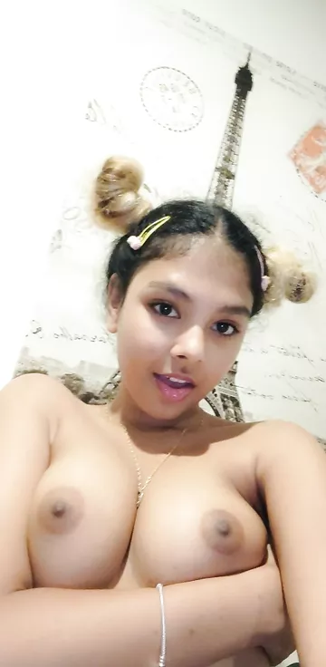 Desi Girlfriend Ready For Good Fucking