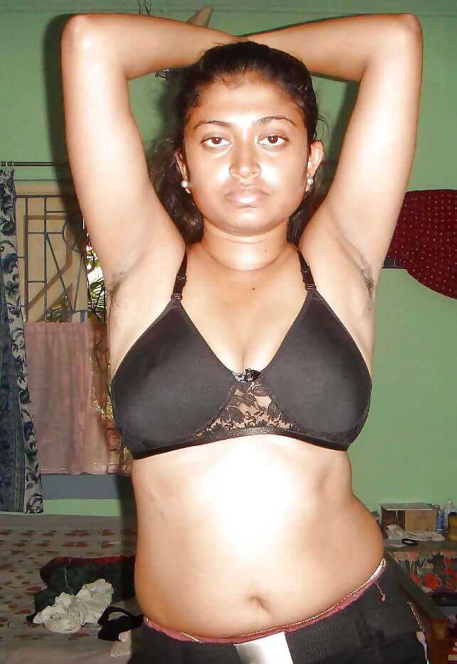 Desi bhabi nude photos waiting for your cum tribute