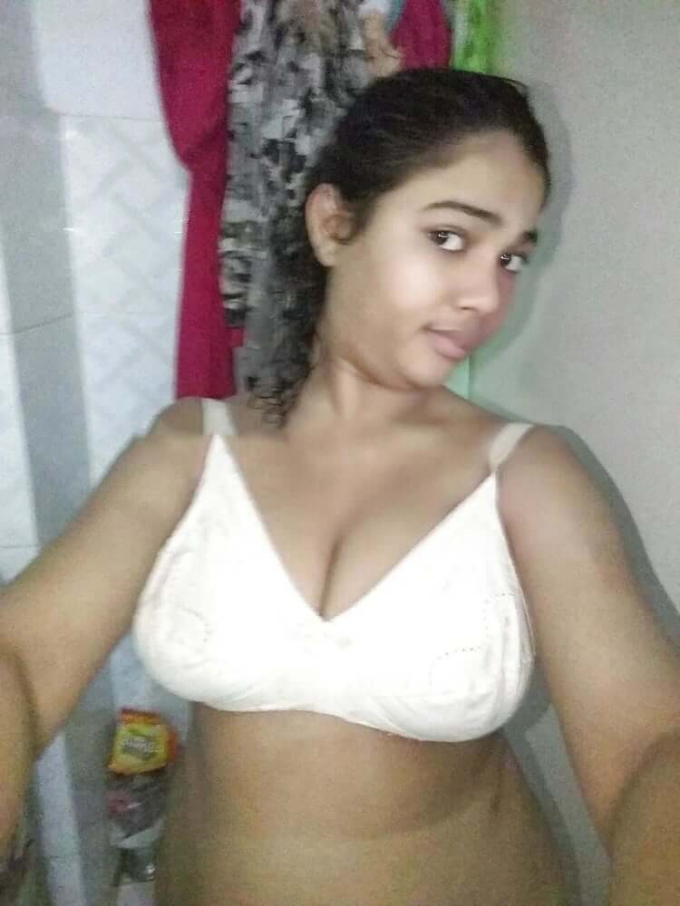 Booby Indian slut pics for big boobs lovers