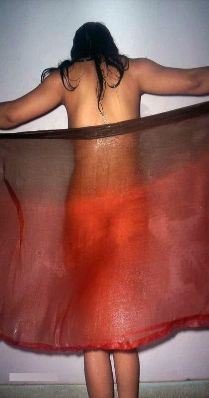 Porn images of desi bhabhis showing off their sexy big ass