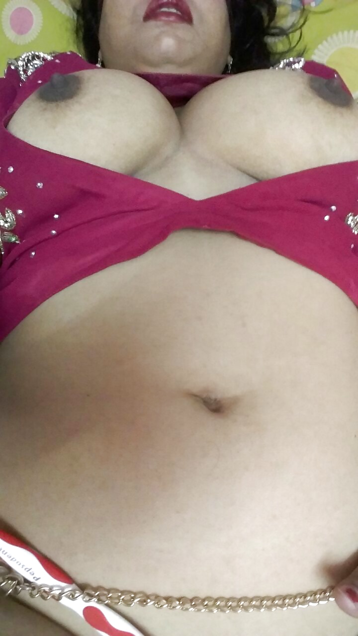 Hot sexy Indian wife nude XXX pics
