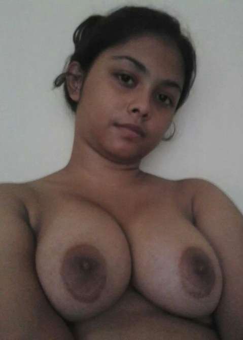 Horny Indian desi girls flaunt big boobs on cam