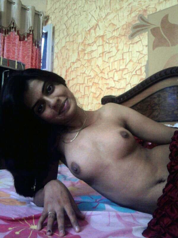 Desi Masala Girls, Bhabhi And Aunties Expose Small Perky Boobs