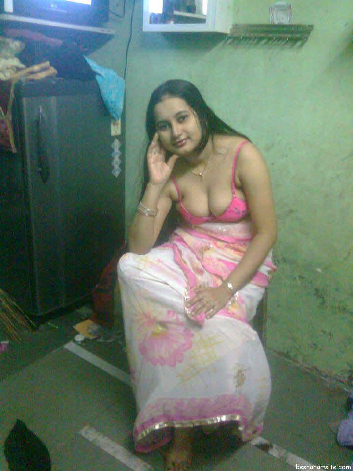 Indian village bhabhi