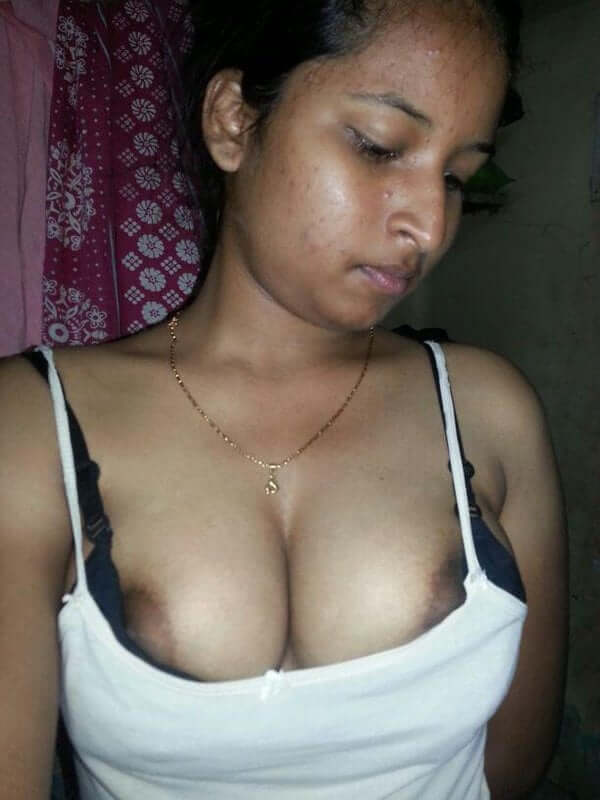 Nude Desi pimple girl with nice milky white tits