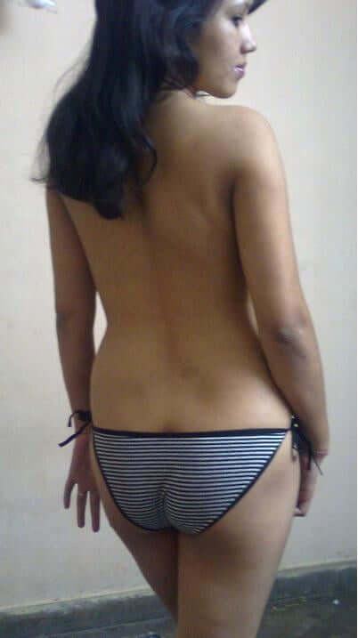 College girl nude pics circulating on orn sites