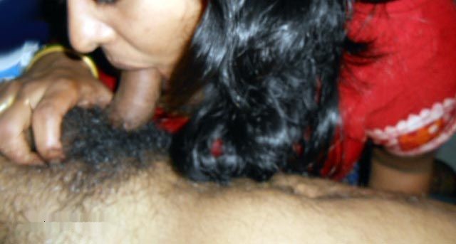 Sexy Indian desi girls blowjob pictures will make you cum!