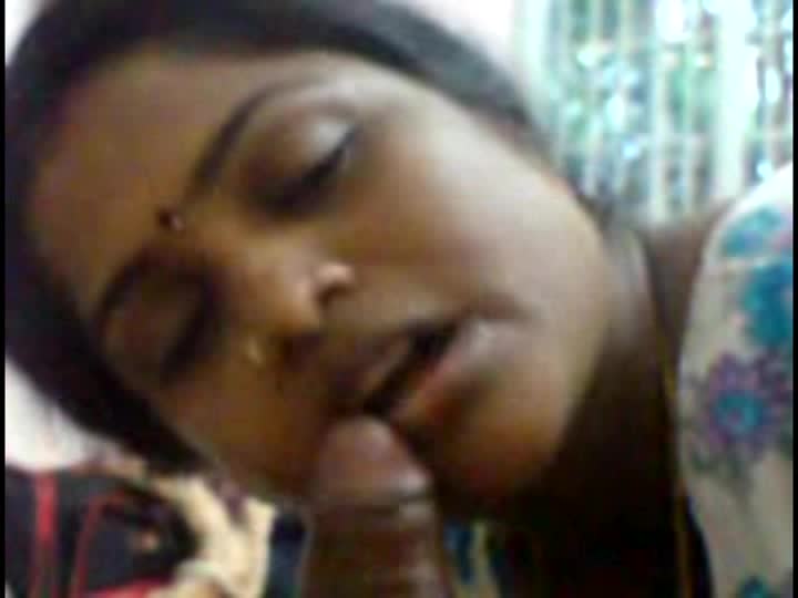 Sexy Indian desi girls blowjob pictures will make you cum!