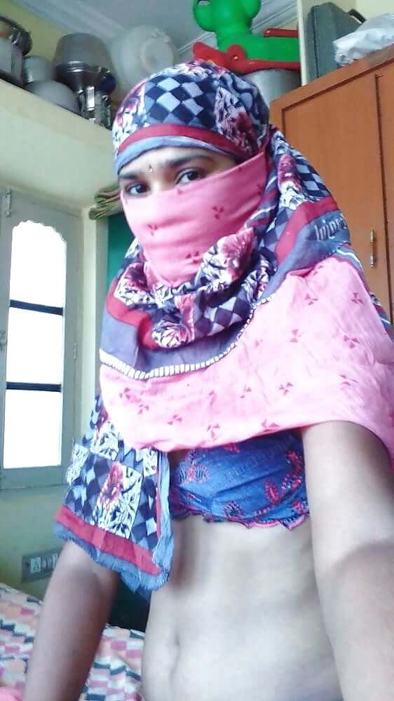 Desi boob pics for teen boobs lovers