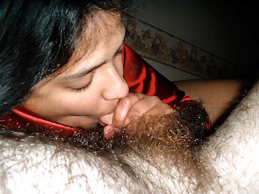 Indian sex pictures of desi women erotic and sensual blowjob