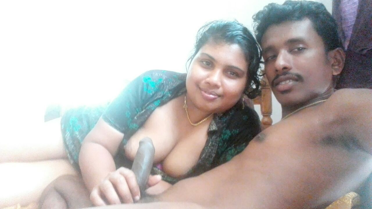 Indian sex pictures of young college couples enjoying home sex