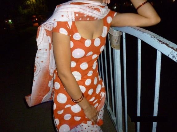 Desi Indian sexy college girl strip tease for boyfriend