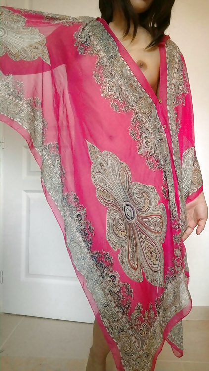 Indian wife pussy show pics