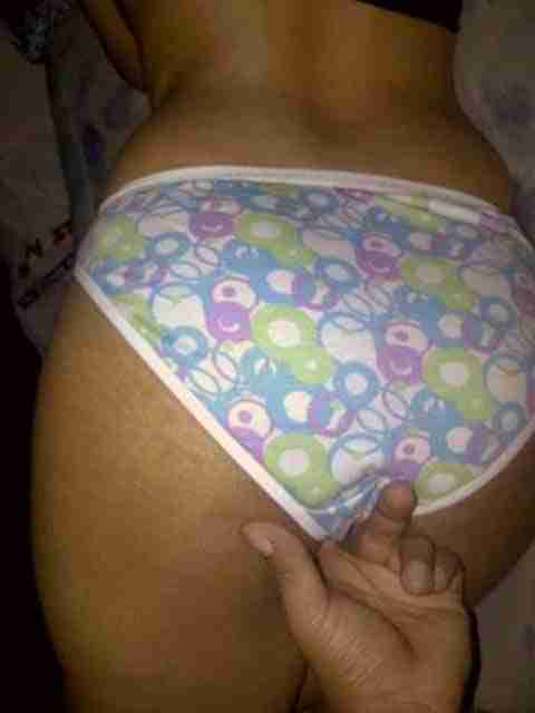 Free sexy pics of desi house wife resting nude in their bedroom