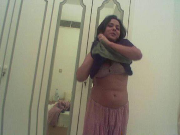 Naughty pics of a beautiful house wife having fun with her husband