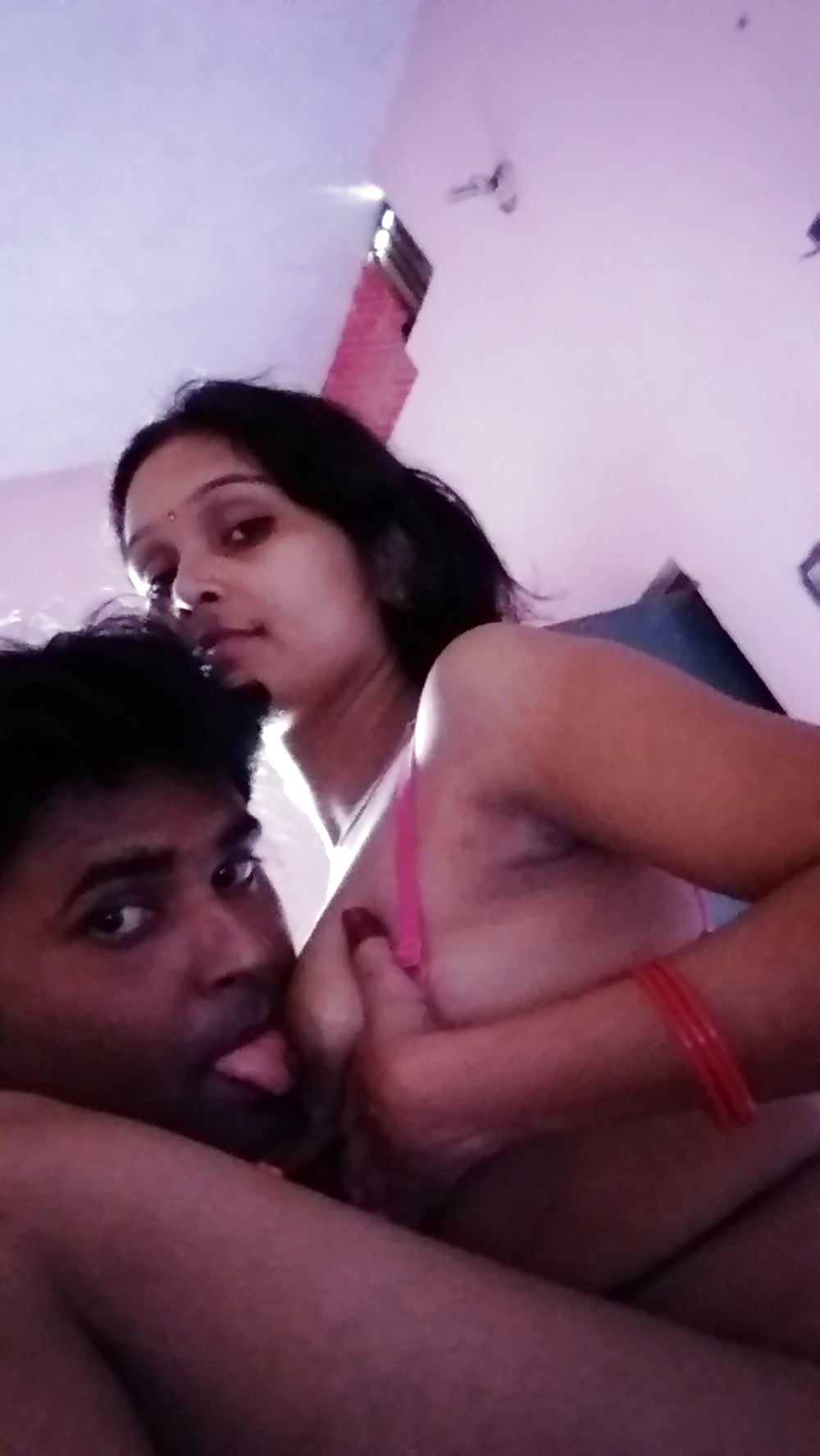 Indian wife nude sex photos with her secret lover