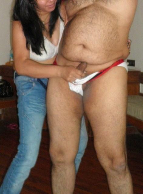 Free sexy pics of a young girl satisfying her horny mature uncle