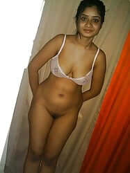 Indian Muslim girl nude pics to tempt your dick