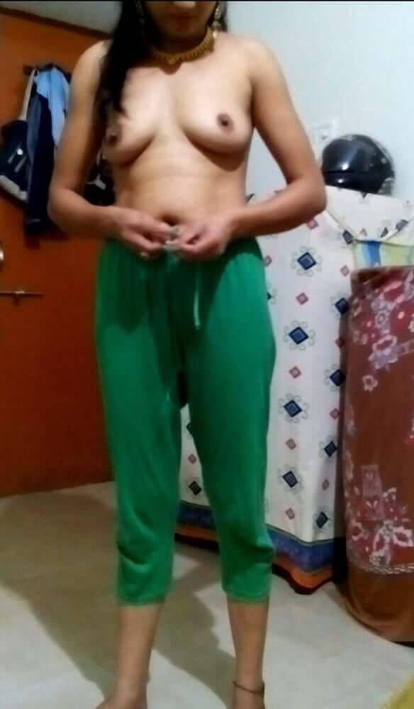 Nude Indian girl pics collection