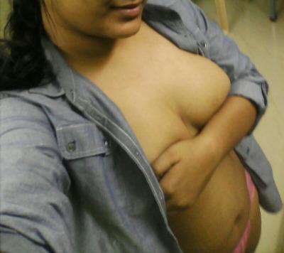 Natural boobed Indian Arpita