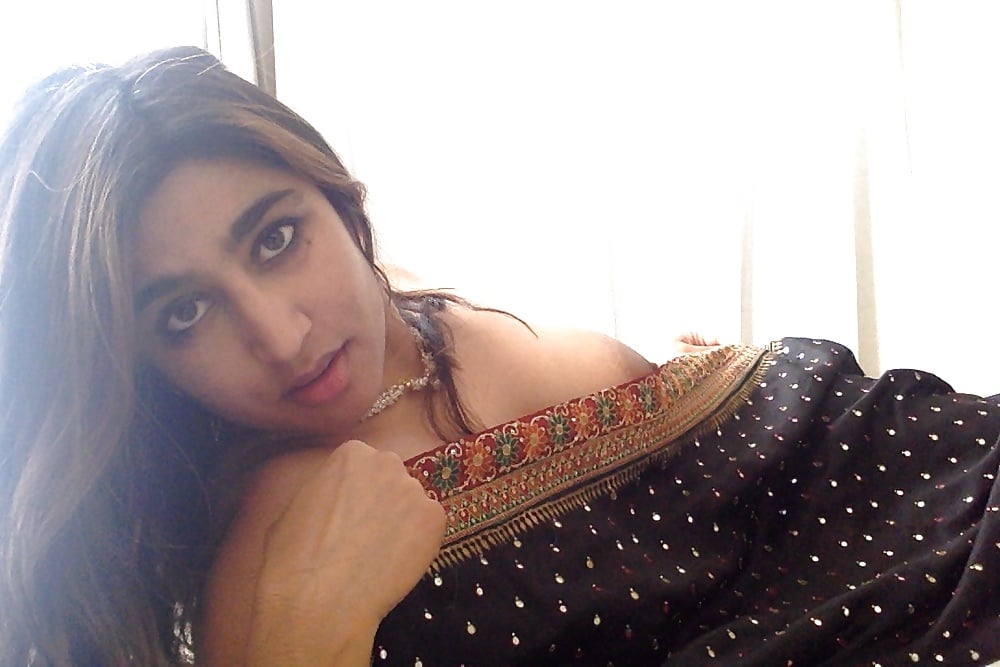 Hot NRI girl Yamini Series 1