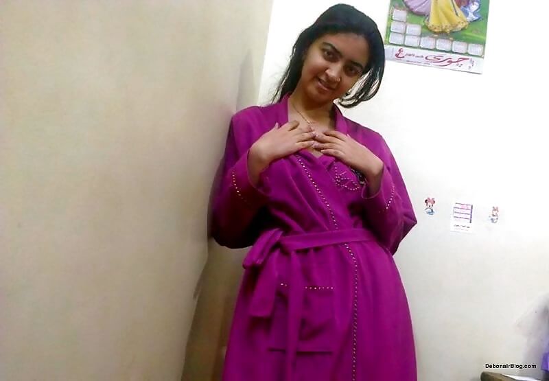 Indian girl nude image collection
