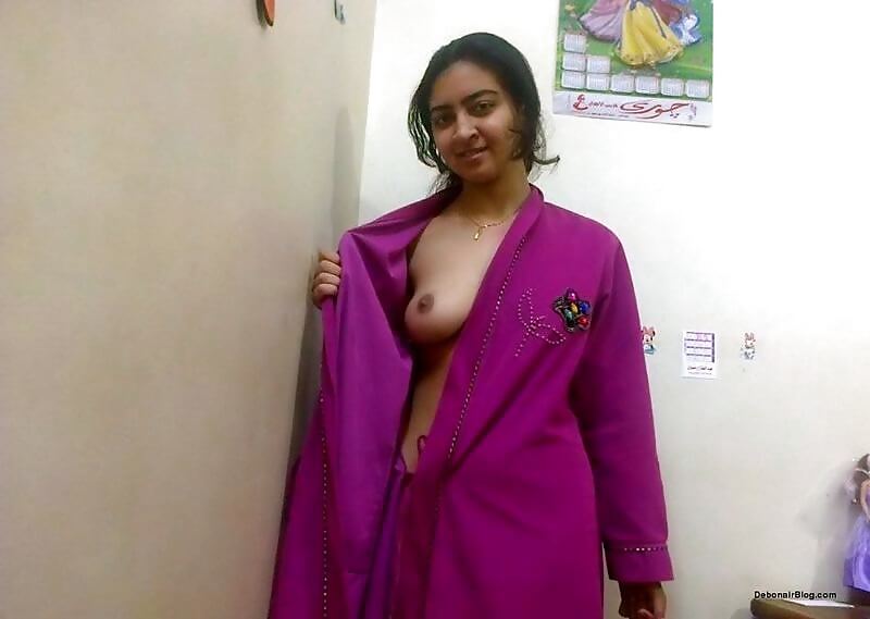 Indian girl nude image collection
